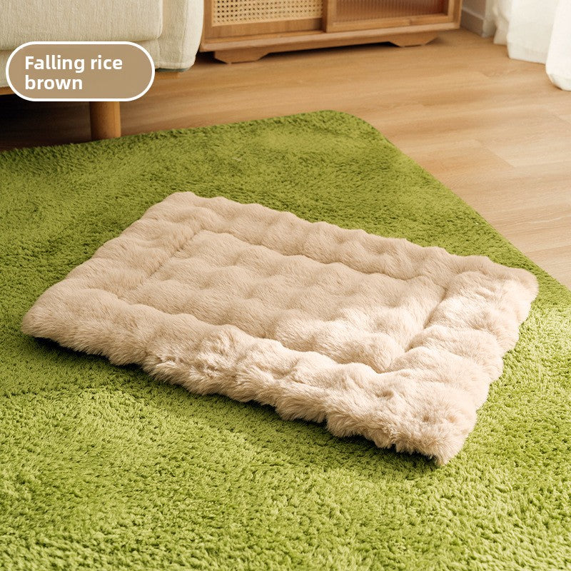 Sleeping mat for pets' bed