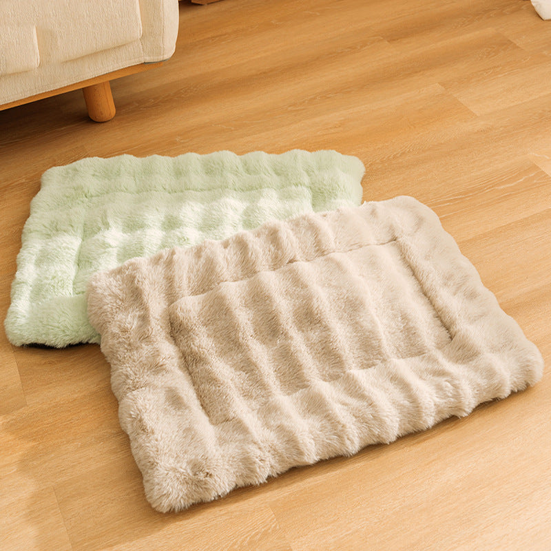 Sleeping mat for pets' bed
